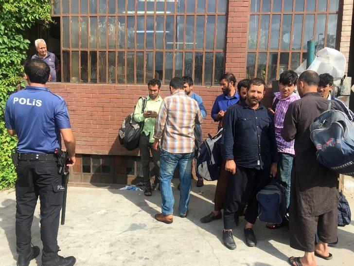 Beyoğlu'nda kaçak göçmen operasyonu!  G5