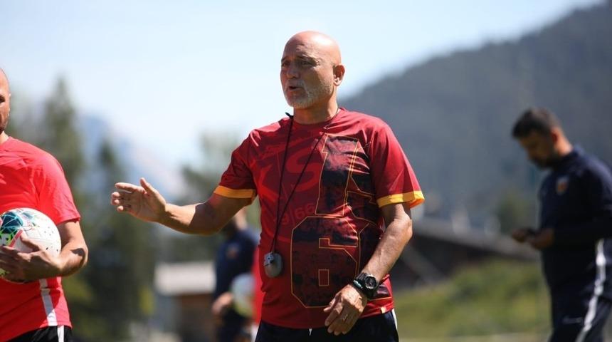 Hikmet Karaman&rsquo;ın fikst&uuml;r yorumu