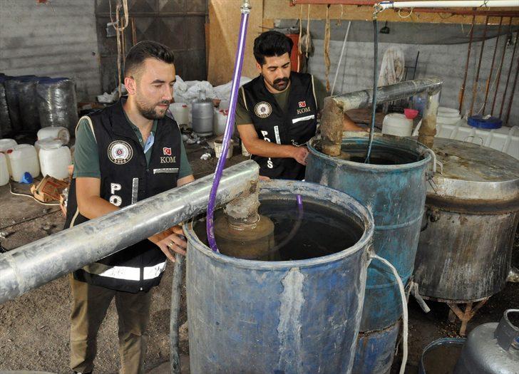 Adana'da sahte içki imalathanesine operasyon G4