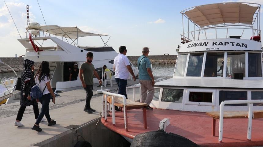 Edremit&rsquo;te tekne turu keyfi