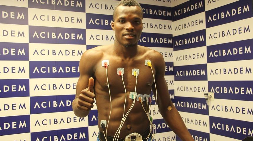 Sivasspor'da Isaac Cofie sağlık kontrolünden geçti