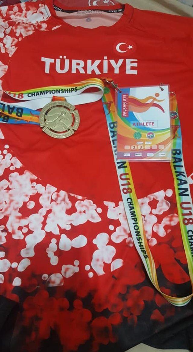 Gedizli Hasan Çağrı Akan Balkan Şampiyonası’nda altın madalya kazandı