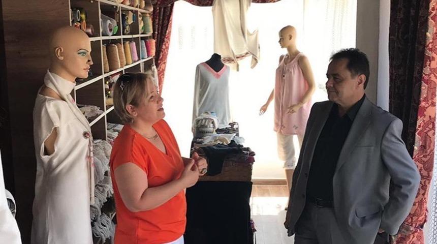 Başkan Şahin K&uuml;lt&uuml;r ve El Sanatları Merkezini ziyaret etti