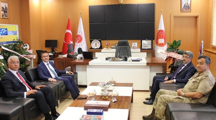 Başsavcı D&ouml;nmez&rsquo;e tebrik ziyareti