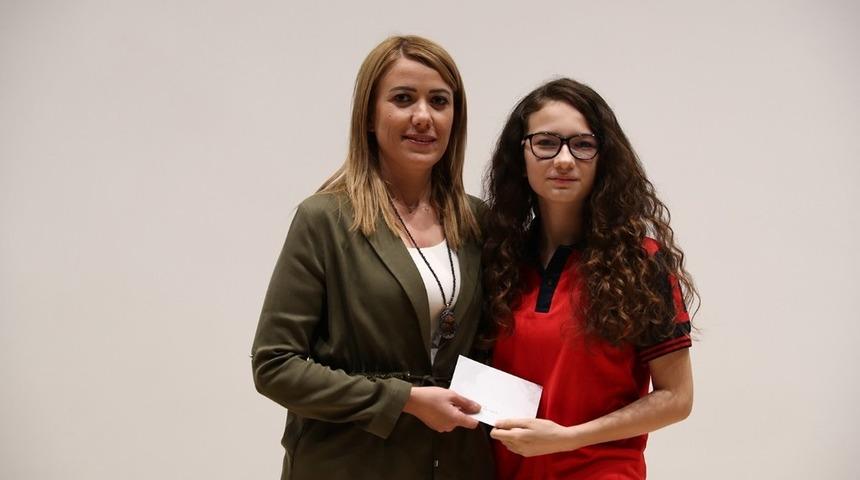 Başkan Doğan LGS şampiyonlarını &ouml;d&uuml;llendirdi