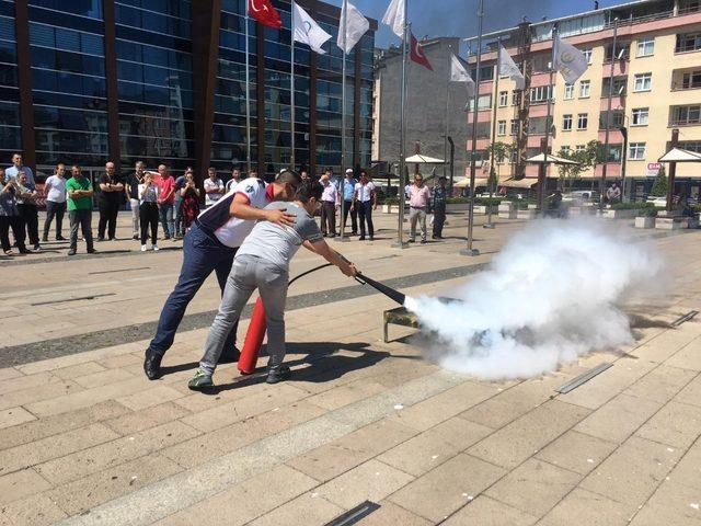 Belediye personellerine yangın eğitimi