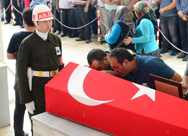 Şehit Uzman Çavuş Gökçü, son yolculuğuna uğurlandı