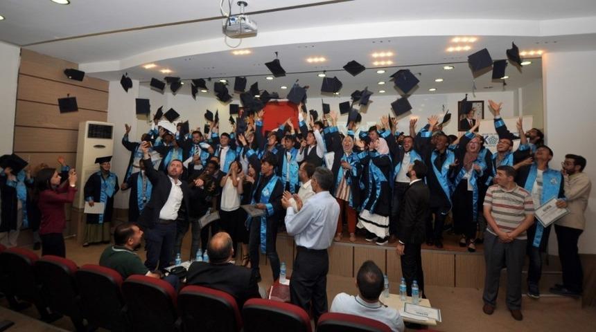 Neü KONDİL öğrencileri mezuniyet heyecanı yaşadı