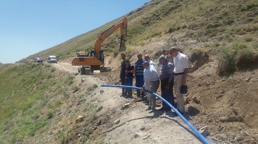 VASKİ&rsquo;den i&ccedil;me suyu &ccedil;alışması