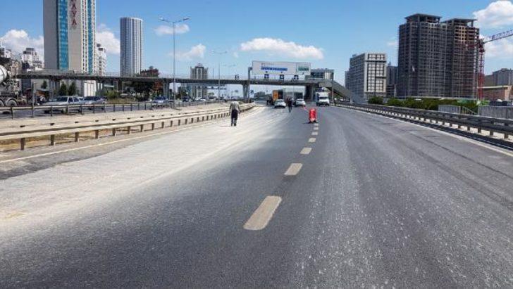 Son dakika: İstanbul D-100'de yol çöktü! Bölge trafiğe kapatıldı G3