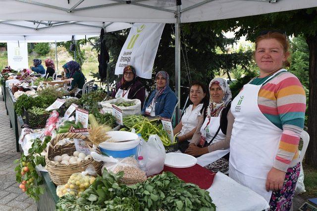 Üreten eller her cumartesi Eskişehirlilerle buluşuyor