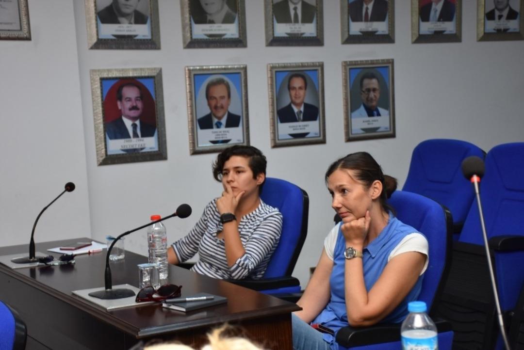 Edremit&rsquo;te hayvan hakları &ccedil;alışma grubu kuruldu