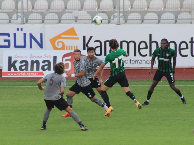 Denizlispor ilk hazırlık maçında galip