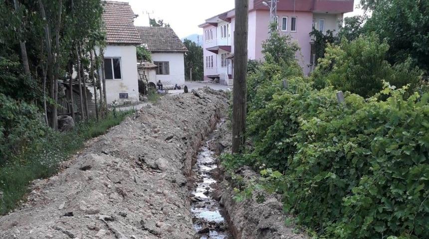 Ak&ccedil;adağ&rsquo;da kanalizasyon tepkisi