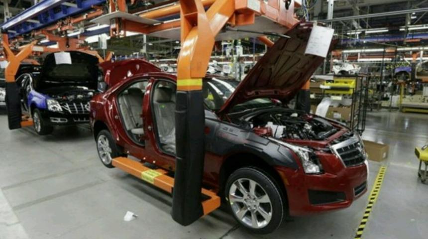 Otomotiv üretimi düştü, pazar daraldı