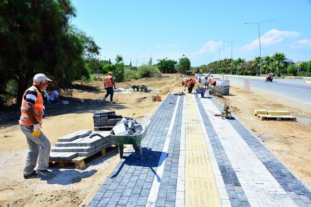 Manavgat’ta kaldırım çalışmaları 1