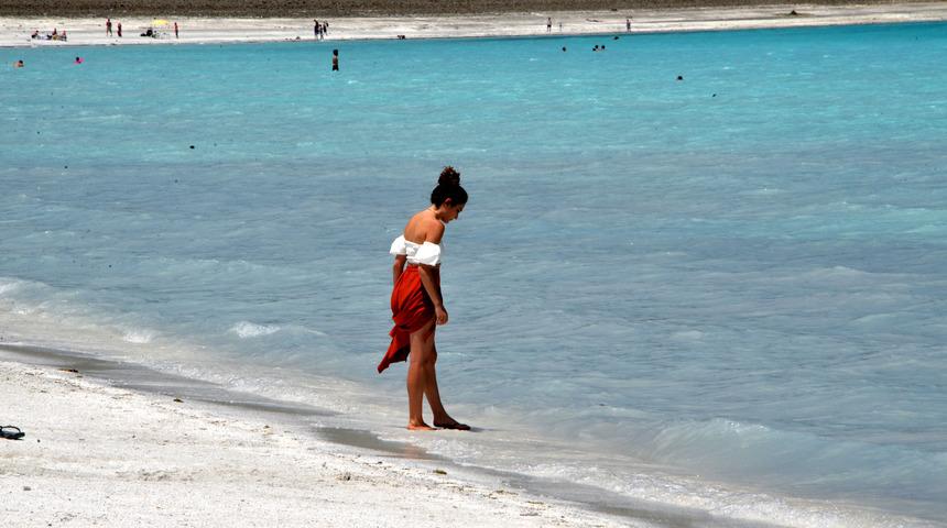 Salda Gölü'ne günde 30 bin ziyaret