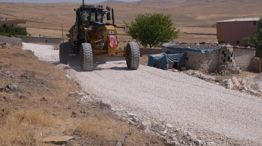 Haliliye kırsalında yol yapım atağı