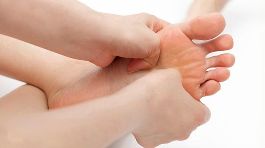 Gece Yarısı Kramplarla Uyanmak &Ouml;nemli Hastalıkların Habercisi Olabilir