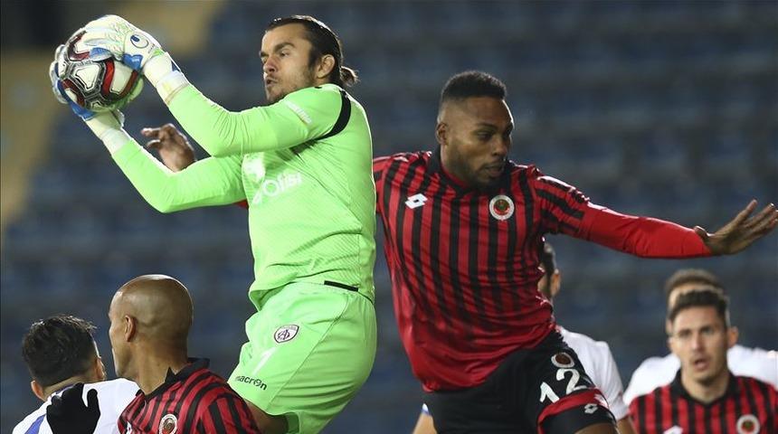 Trabzonspor, Erce Kardeşler'i KAP'a bildirdi