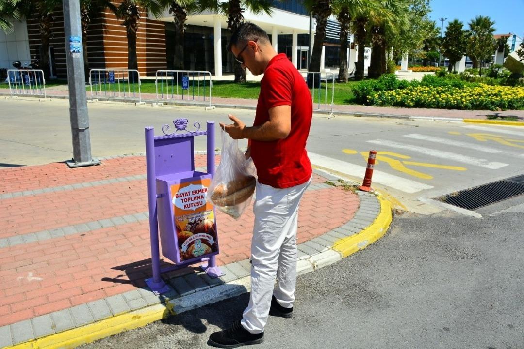 Ekmekler değerleniyor, hayvanlar doyuruluyor