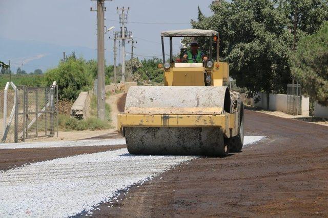 Büyükşehirden Sarıkemer’de asfalt çalışması