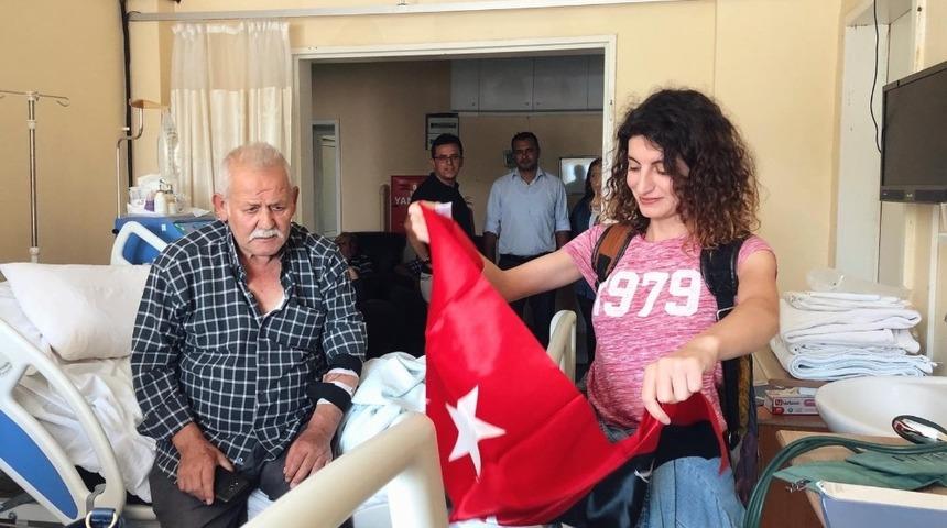 T&uuml;rkeli Gen&ccedil;lik Merkezinden hastalara moral