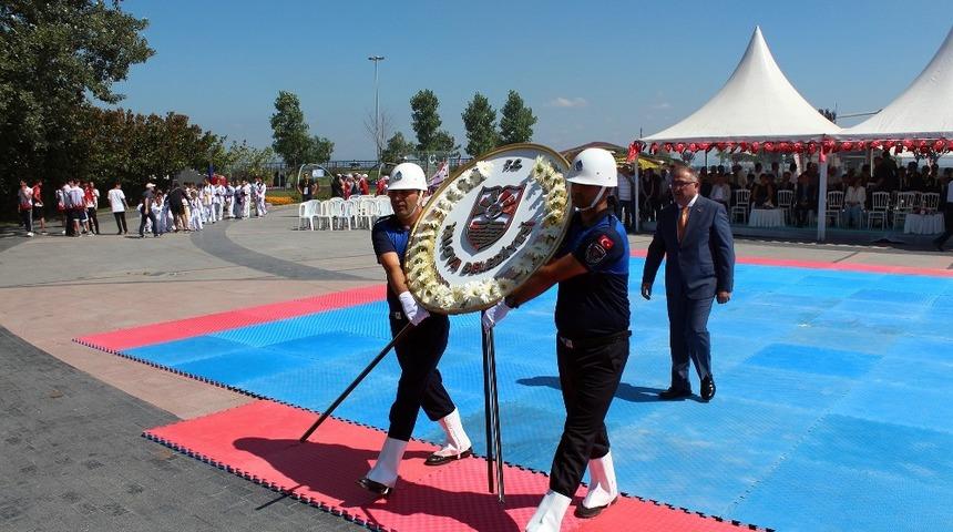 Yalova&rsquo;nın d&uuml;şman işgalinden kurtuluşunun 98. yıld&ouml;n&uuml;m&uuml; kutlandı