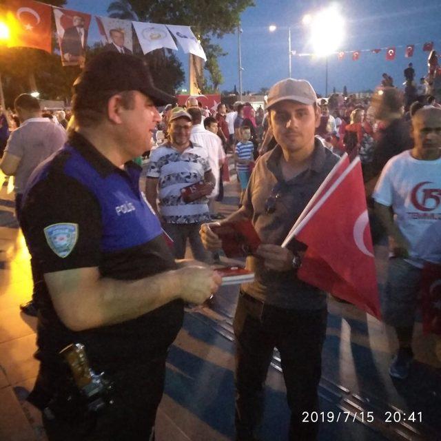 Antalya polisinden 15 Temmuz bilgilendirmesi