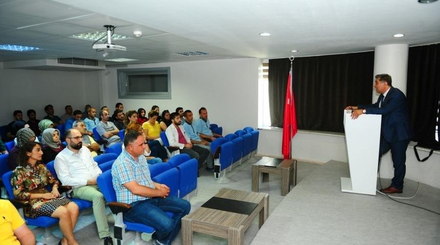 Van YY&Uuml;&rsquo;de "15 Temmuz Milli Birlik Ruhu ve Vatan" konulu konferans