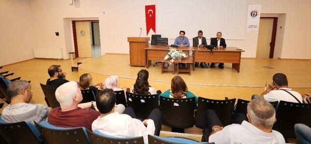 GAÜN’de engelli personeller için tanıtım toplantısı düzenlendi