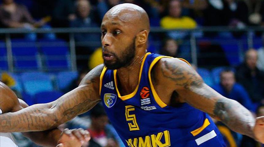 Pınar Karşıyaka Tony Crocker ile sözleşme imzaladı