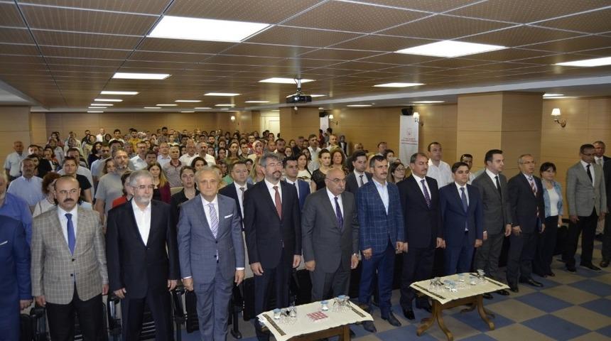 Yaşlıların durumu Ordu&rsquo;da tartışılıyor