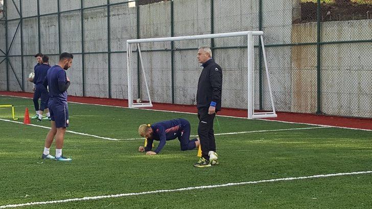 Siirt’te 5 milyon 320 bin liraya yapılan spor kompleksi hizmete girdi G3