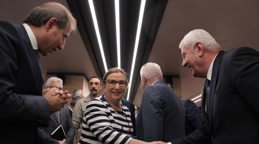 Bakan Pekcan: Rakipleriniz dünyanın herhangi bir yerindeki esnaf olacak