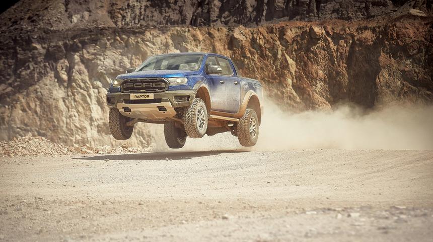 Yeni Ford Ranger ve Ranger Raptor standartlara meydan okuyor