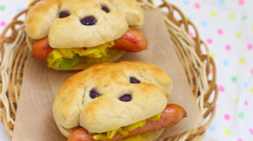 Sosisli Minnoş Sandviç