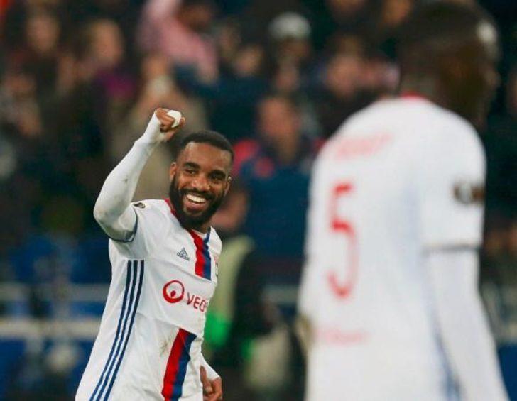 Conte, Abramovich'ten Türk yıldızı istedi! G2