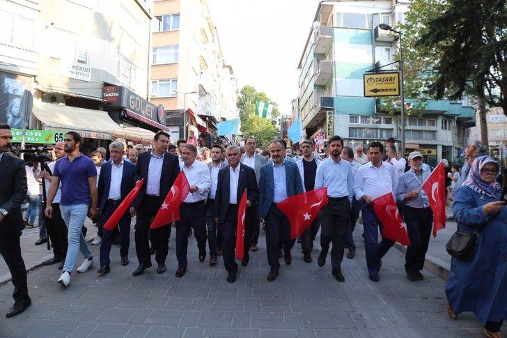 Ata sporlarına renkli kortej G1