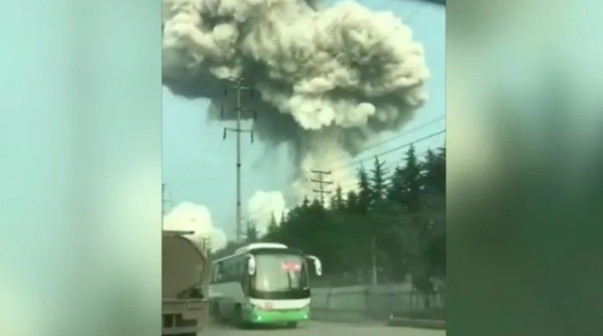 &Ccedil;in&rsquo;de gaz fabrikasında patlama: 10 &ouml;l&uuml;, 19 yaralı