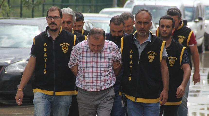 Kendilerini MİT'&ccedil;i ve komutan olarak tanıtmışlardı! Tutuklandılar