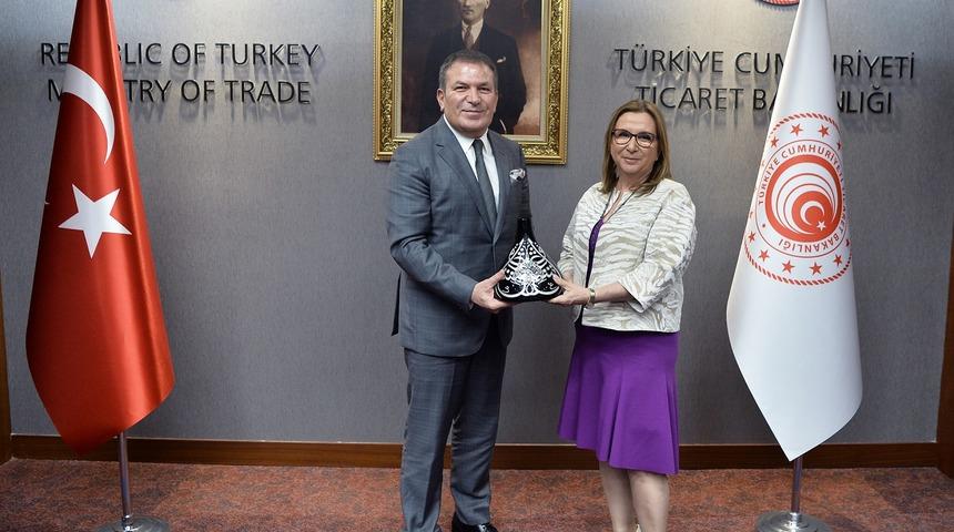 İstanbul Hububat Birliği Bakan Pekcan’ı ziyaret etti