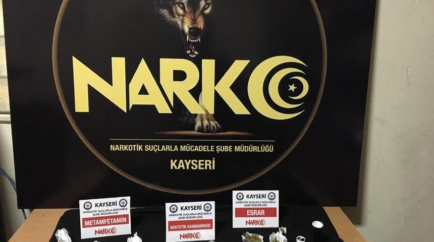 Uyuşturucu operasyonunda 12 şahıs yakalandı