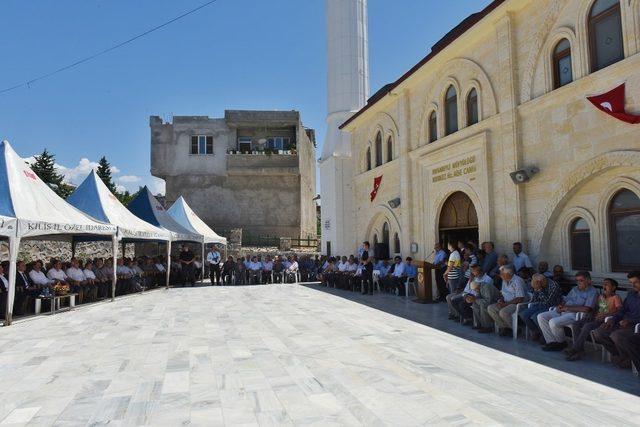 Musabeyli ilçesinde  Aişe Caminin ibadete açıldı