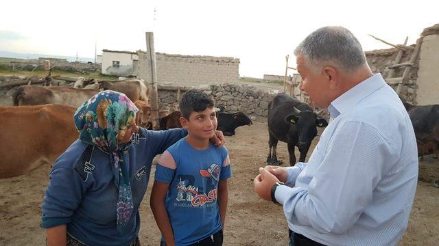 Develi Kaymakamı Duru Gönüllere Dokunmaya Devam Ediyor