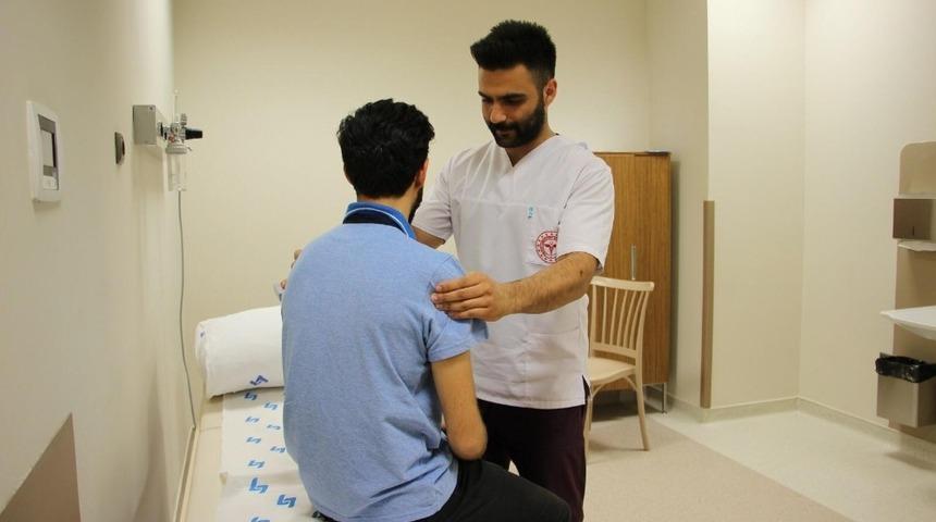 Kamburluk  artık &ccedil;aresiz değil