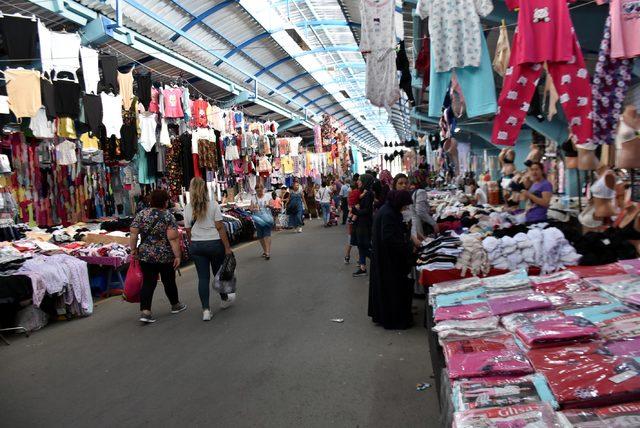 Gurbetçi yoğunluğu, Yunan ve Bulgar turistin Edirne'ye gelişini azalttı