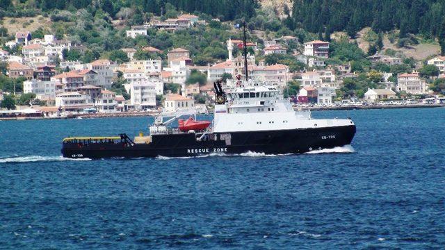 Rus Donanması’na ait gemi Çanakkale’den geçti