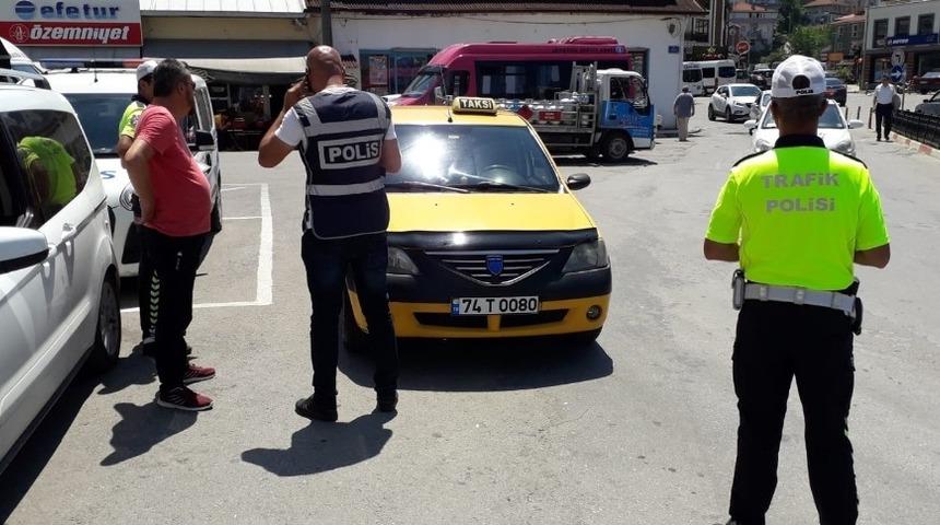 Bartın emniyetinden taksi denetimi