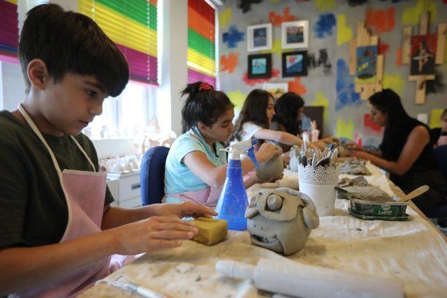Çocuk Sanat Merkezi yaz kurslarına yoğun ilgi